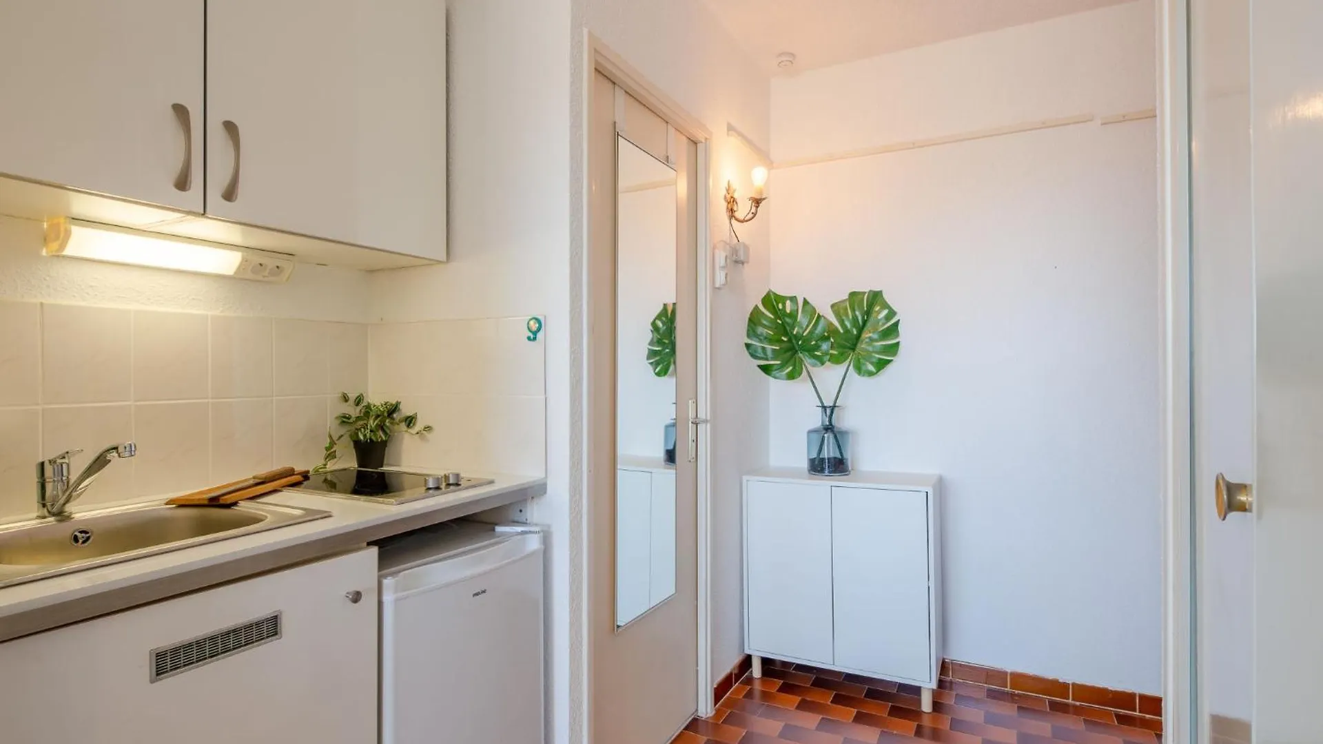 Apartment Studio Les Coteaux Du Preconil-6 By Interhome Sainte-Maxime
