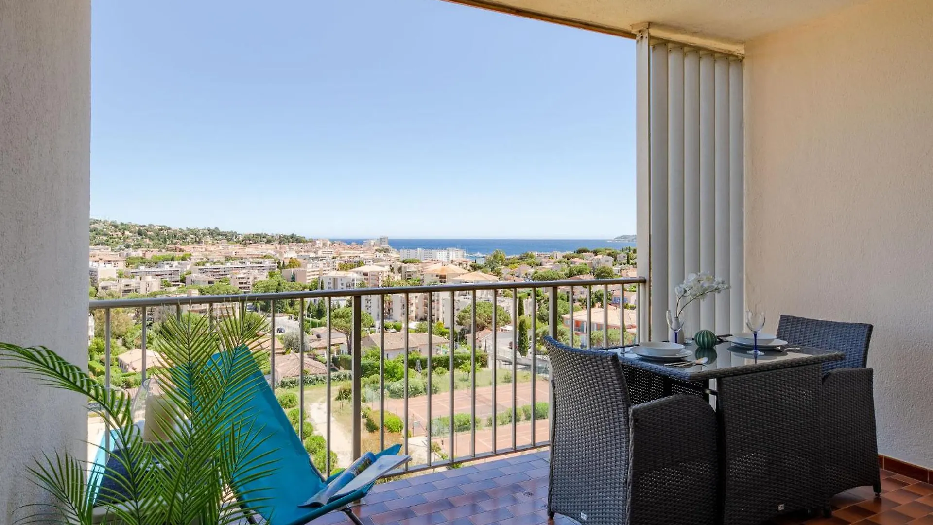 Apartment Studio Les Coteaux Du Preconil-6 By Interhome Sainte-Maxime
