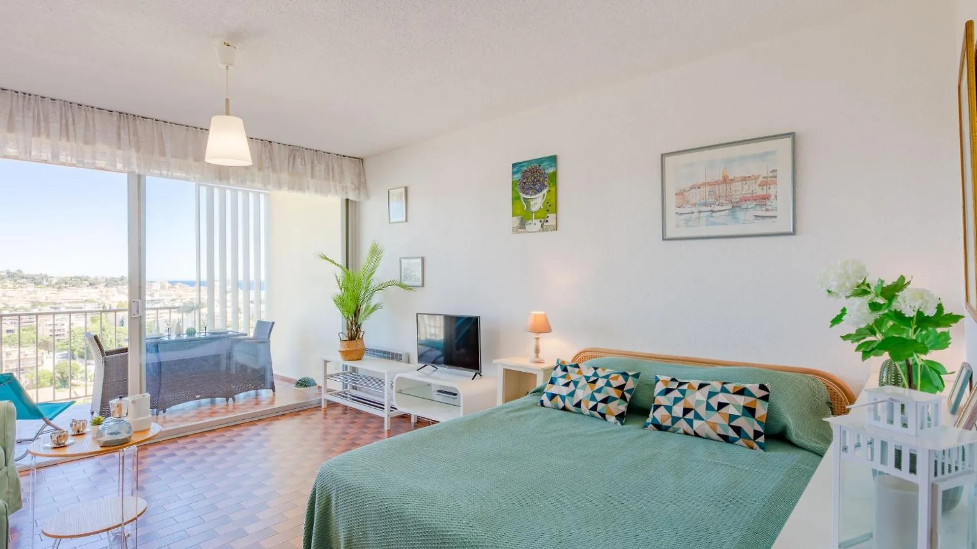 Apartment Studio Les Coteaux Du Preconil-6 By Interhome Sainte-Maxime France